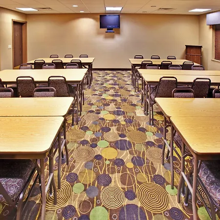 Holiday Inn Express Hotel & Suites - Dubuque West By Ihg-3
